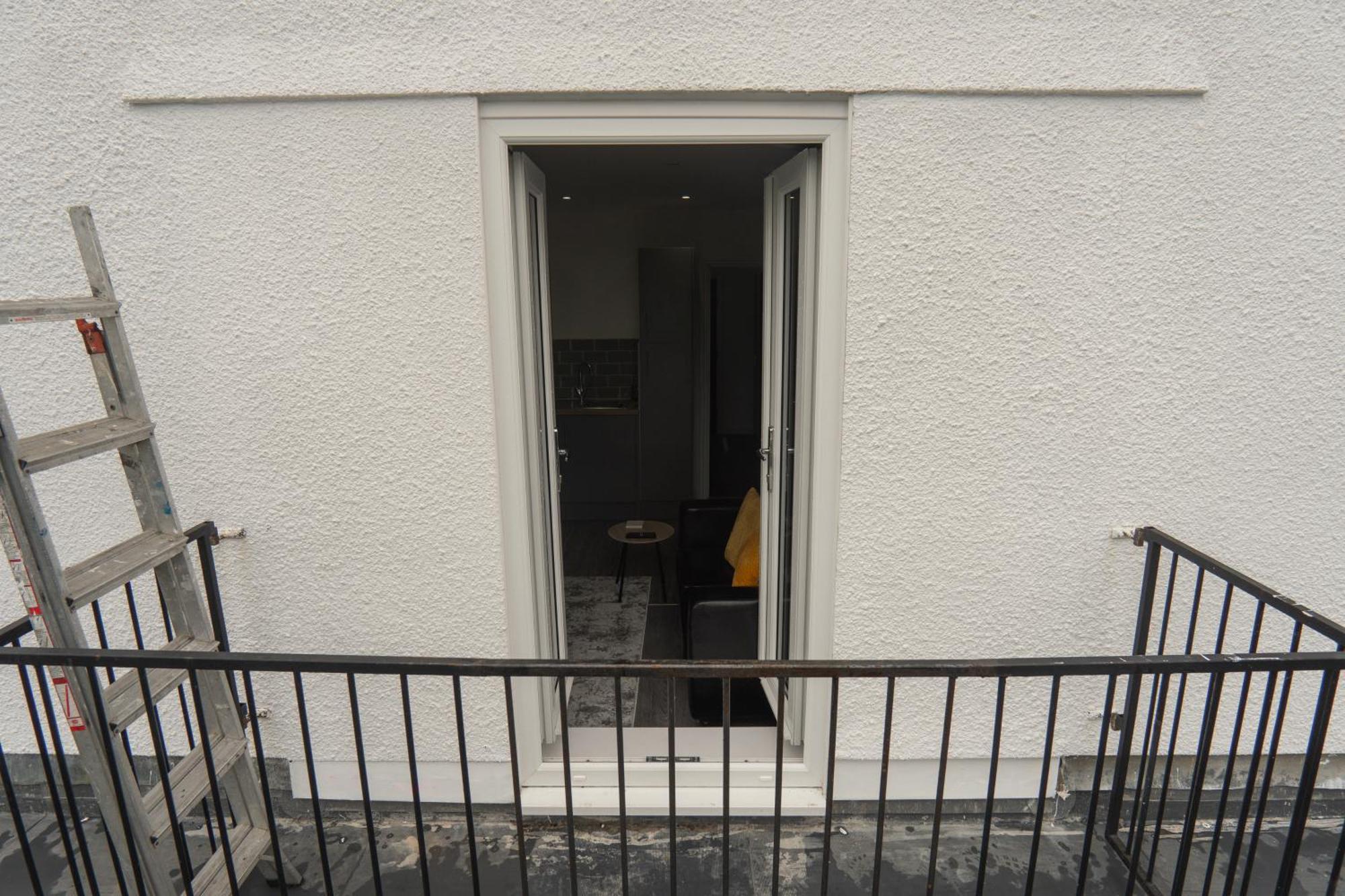 Modern Apartments Near Cardiff City Centre Exterior foto